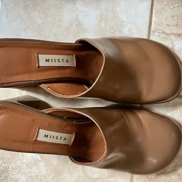 MIISTA Brown Leather Mules almost NTO - Picture 2 of 3